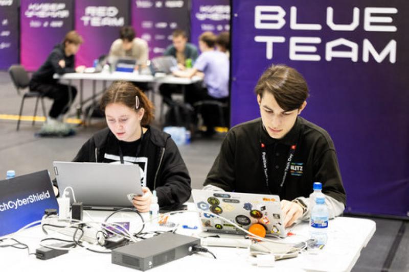 Белые хакеры атакуют, защитники отвечают: студенты со всей России отработали сценарии реальных кибератак